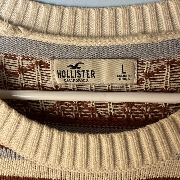 sweater - Picture 3 of 3